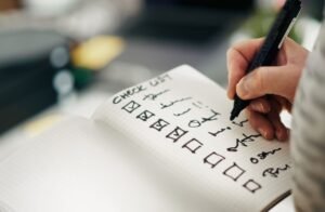 Prokrastination besiegen: 5 Schritte für schnellere Umsetzung